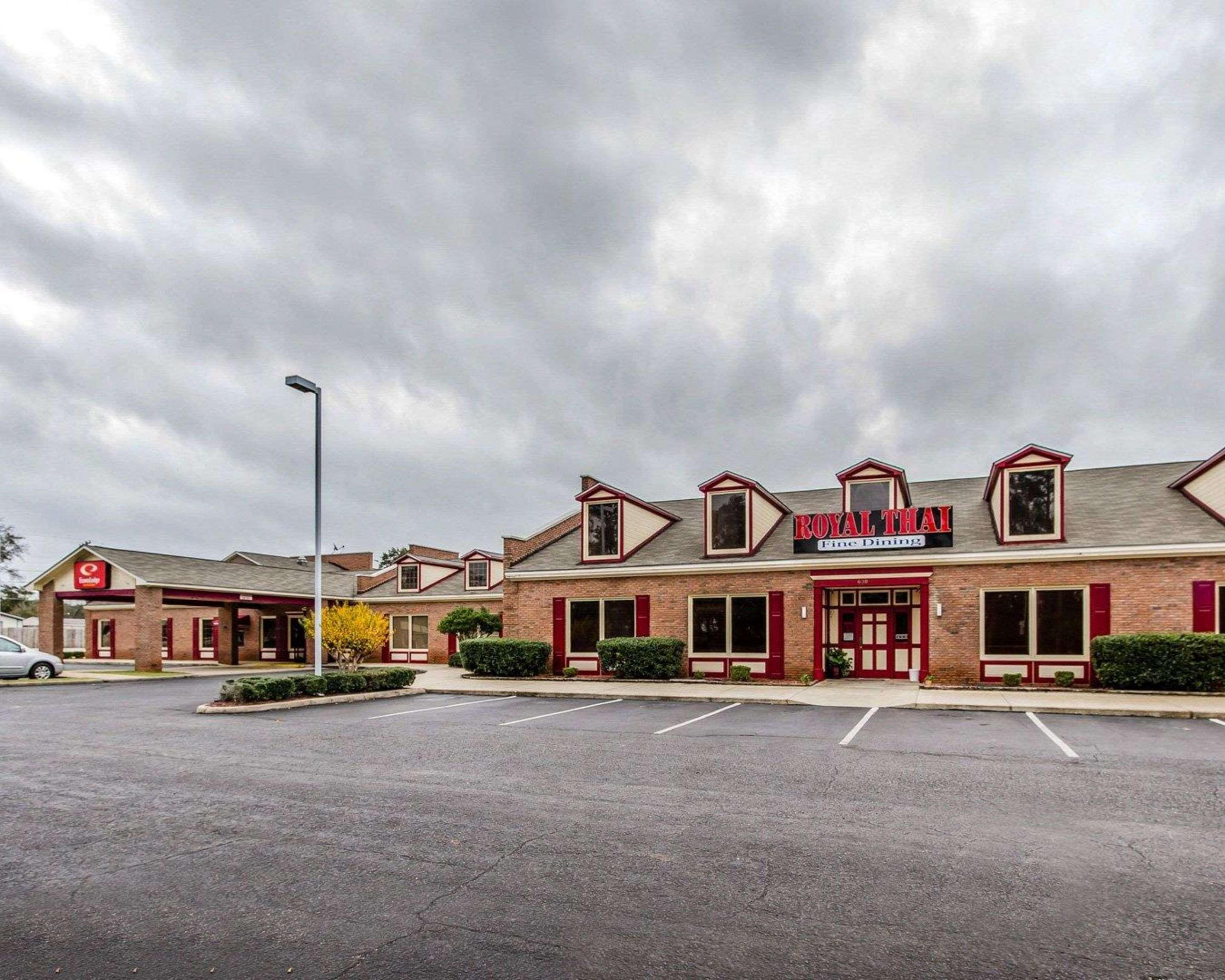 Econo Lodge Inn&Suites Enterprise Exterior foto